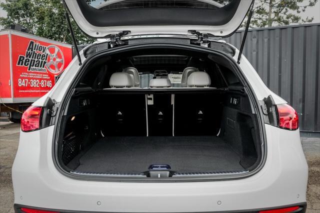 new 2025 Mercedes-Benz GLC 300 car, priced at $56,385