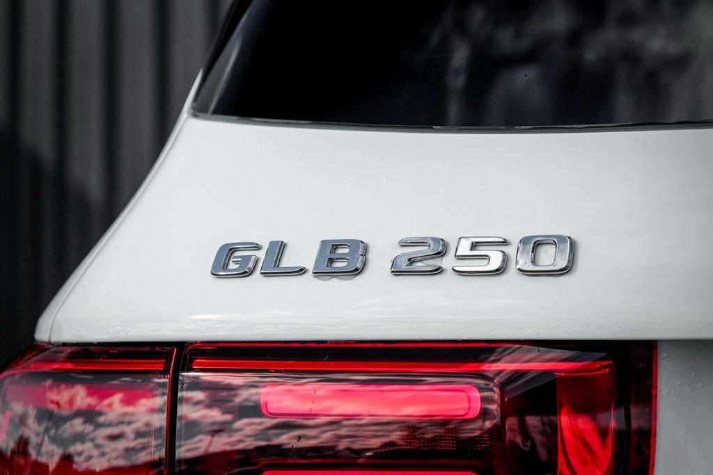 new 2026 Mercedes-Benz GLB 250 car, priced at $50,030