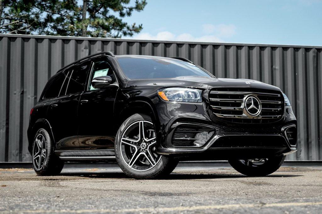 new 2025 Mercedes-Benz GLS 450 car, priced at $99,170
