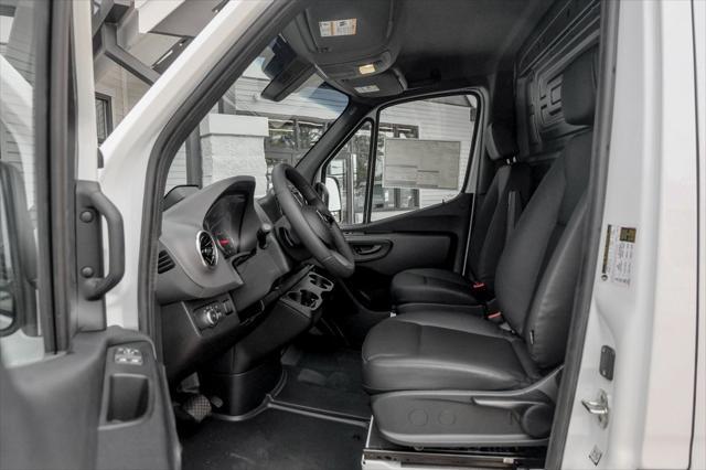 new 2025 Mercedes-Benz Sprinter 2500 car, priced at $61,072