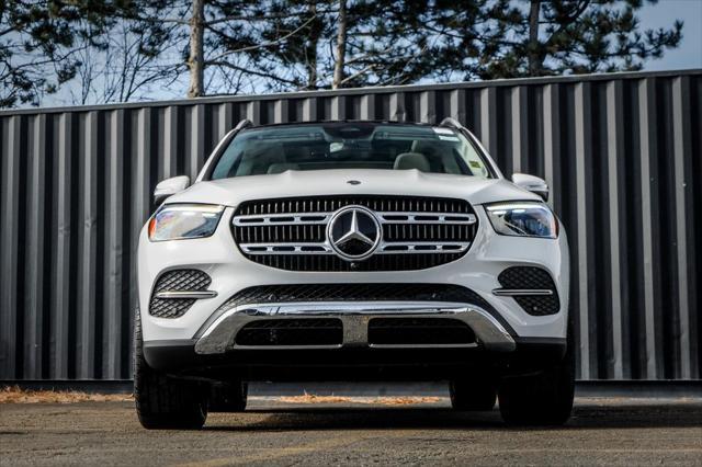 new 2025 Mercedes-Benz GLE 350 car, priced at $70,700