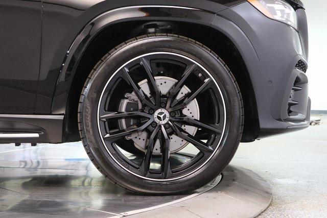 used 2025 Mercedes-Benz GLS 580 car, priced at $99,999