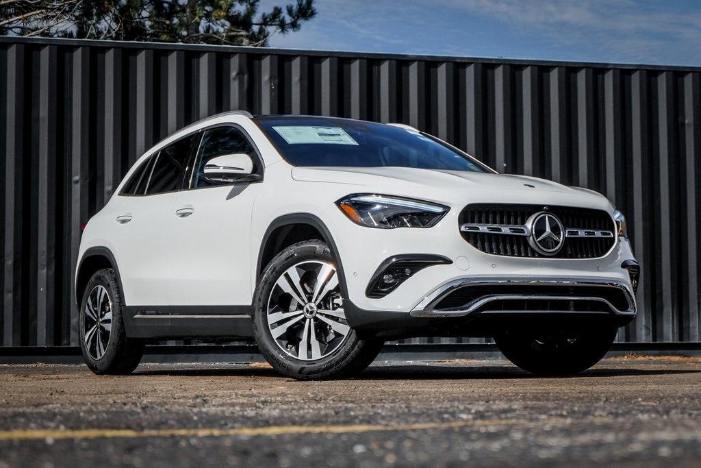 new 2024 Mercedes-Benz GLA 250 car, priced at $49,325