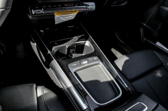 new 2025 Mercedes-Benz GLA 250 car, priced at $47,260