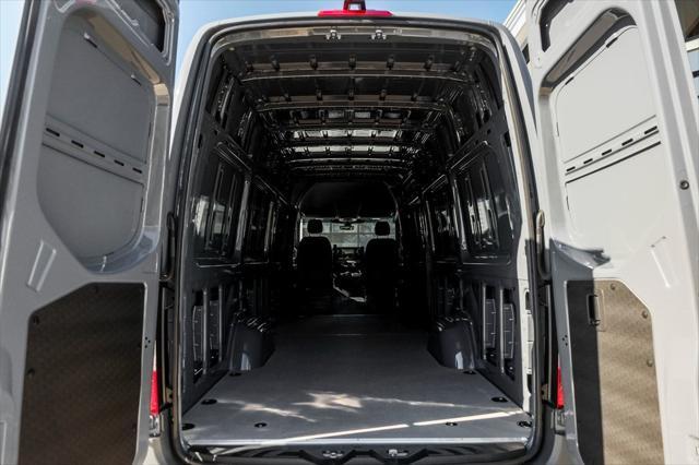 new 2025 Mercedes-Benz Sprinter 2500 car, priced at $86,720