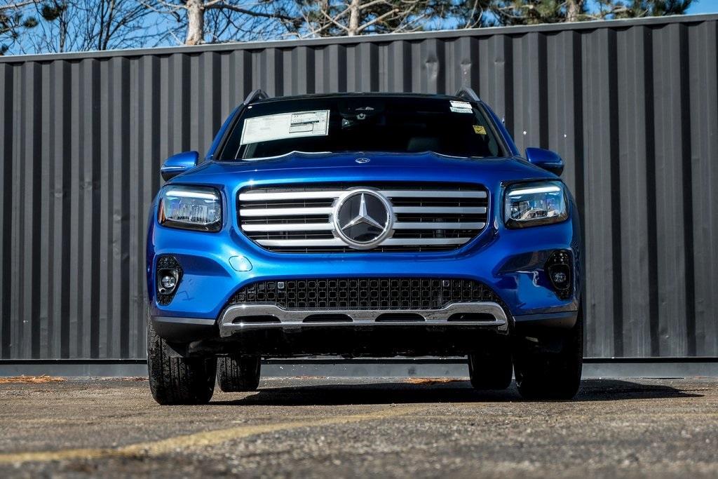 new 2024 Mercedes-Benz GLB 250 car, priced at $52,075