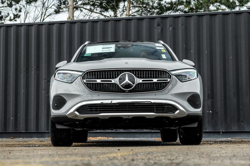 new 2025 Mercedes-Benz GLC 350e car, priced at $70,080