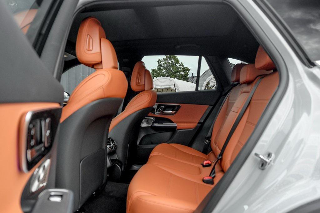 new 2025 Mercedes-Benz GLC 350e car, priced at $70,080