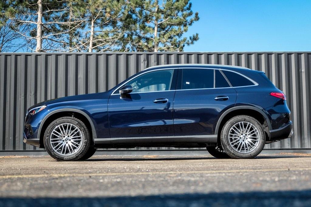 new 2024 Mercedes-Benz GLC 300 car, priced at $57,765