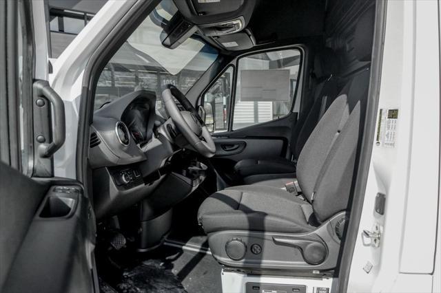 new 2025 Mercedes-Benz Sprinter 2500 car, priced at $70,489