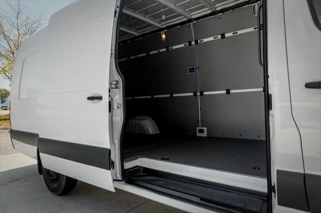 new 2025 Mercedes-Benz Sprinter 2500 car, priced at $70,489