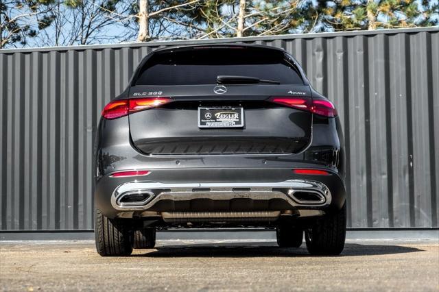 new 2025 Mercedes-Benz GLC 300 car, priced at $59,235