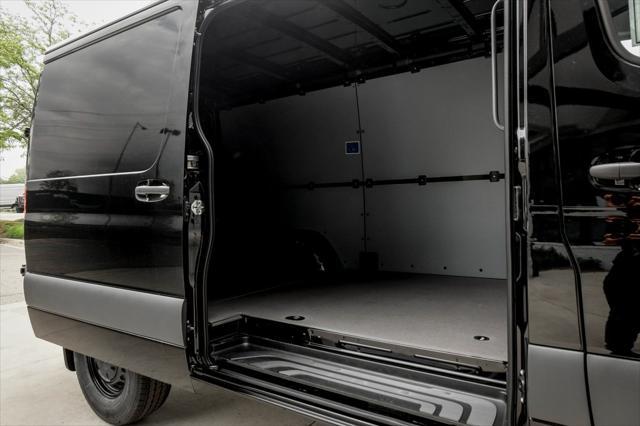 new 2025 Mercedes-Benz Sprinter 2500 car, priced at $55,079