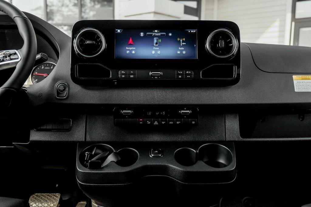 new 2025 Mercedes-Benz Sprinter 2500 car, priced at $74,746