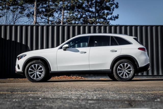 new 2025 Mercedes-Benz GLC 300 car, priced at $54,285