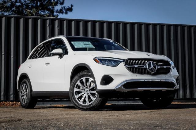 new 2025 Mercedes-Benz GLC 300 car, priced at $54,285