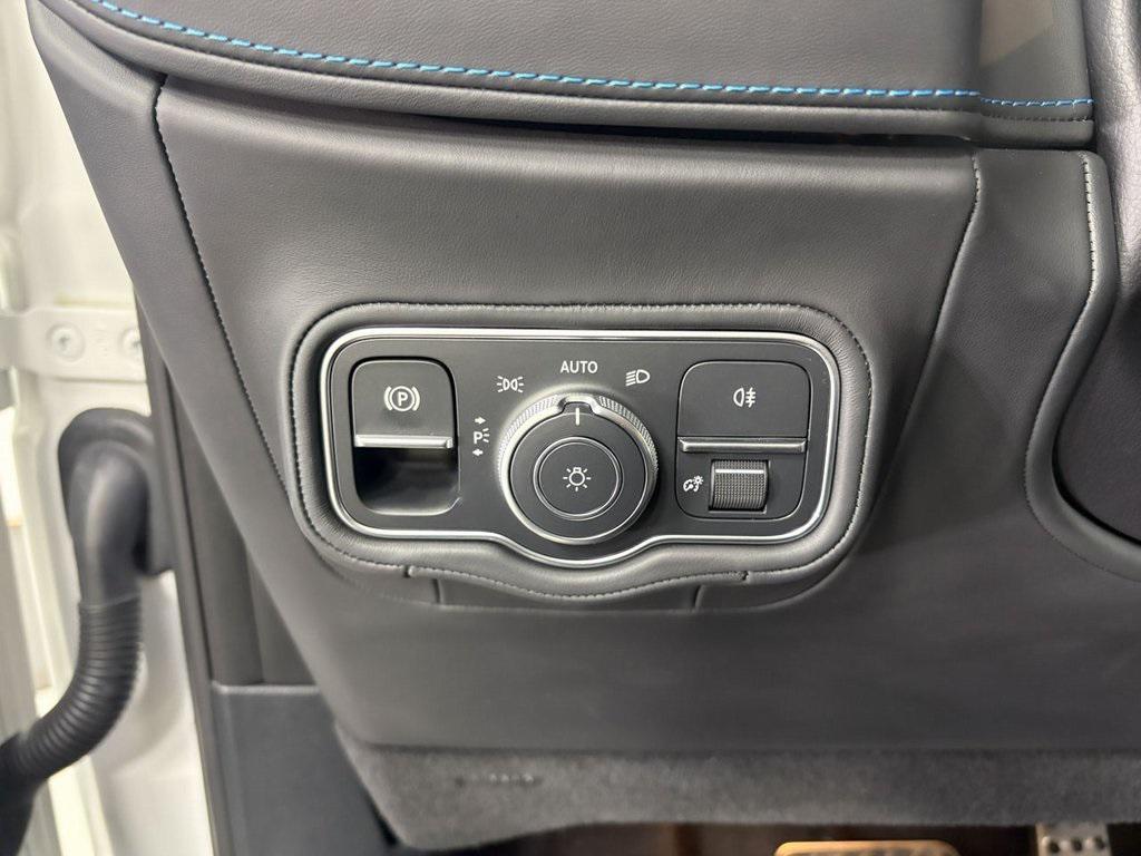 used 2025 Mercedes-Benz G-Class car, priced at $141,999