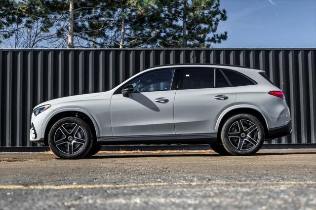 new 2025 Mercedes-Benz GLC 300 car, priced at $59,945