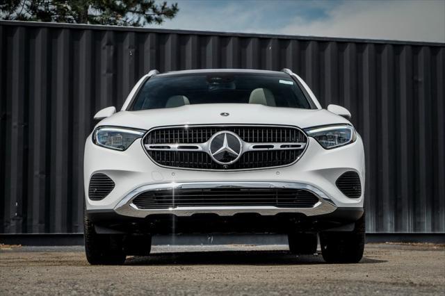 new 2025 Mercedes-Benz GLC 300 car, priced at $57,730