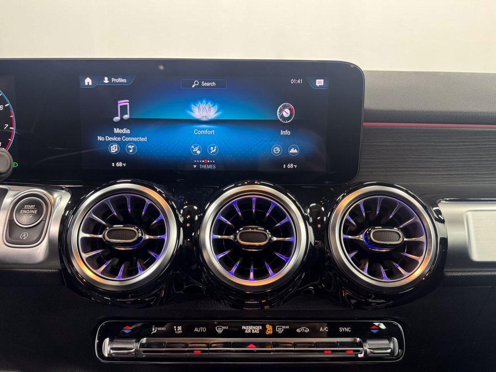 used 2022 Mercedes-Benz GLB 250 car, priced at $33,999