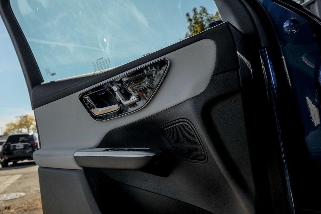 new 2026 Mercedes-Benz GLC 300 car, priced at $60,170