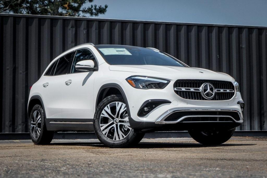 new 2025 Mercedes-Benz GLA 250 car, priced at $48,760