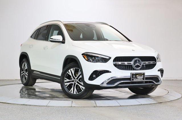 used 2025 Mercedes-Benz GLA 250 car, priced at $42,999