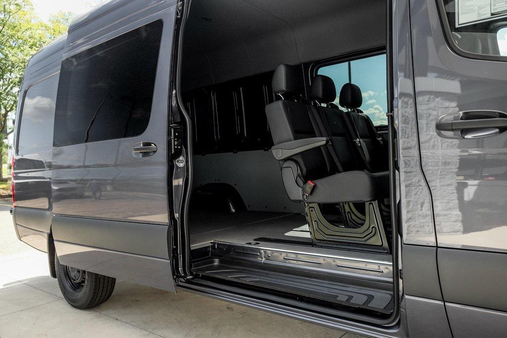 new 2025 Mercedes-Benz Sprinter 2500 car, priced at $79,127