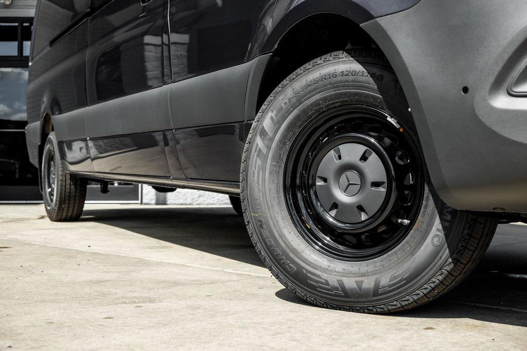 new 2025 Mercedes-Benz Sprinter 2500 car, priced at $79,127
