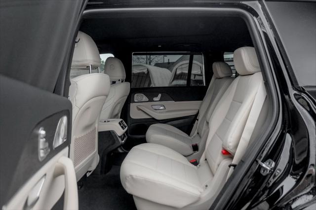 new 2025 Mercedes-Benz GLS 450 car, priced at $96,470