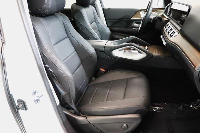 used 2025 Mercedes-Benz GLE 350 car, priced at $61,999