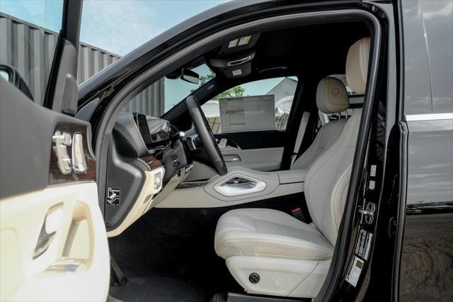 new 2025 Mercedes-Benz GLS 450 car, priced at $92,900