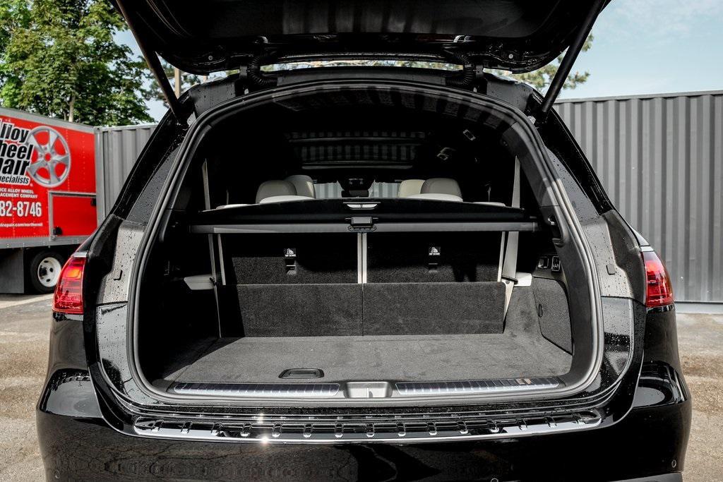 new 2025 Mercedes-Benz GLS 450 car, priced at $92,900