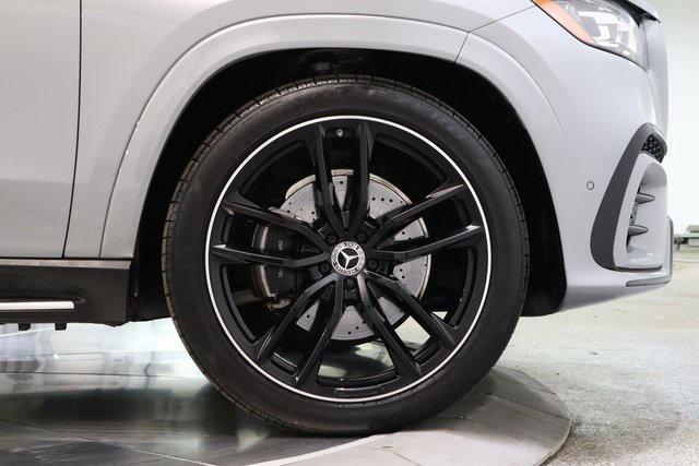 used 2024 Mercedes-Benz GLS 580 car, priced at $89,999
