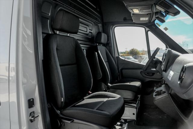 new 2025 Mercedes-Benz Sprinter 2500 car, priced at $64,707