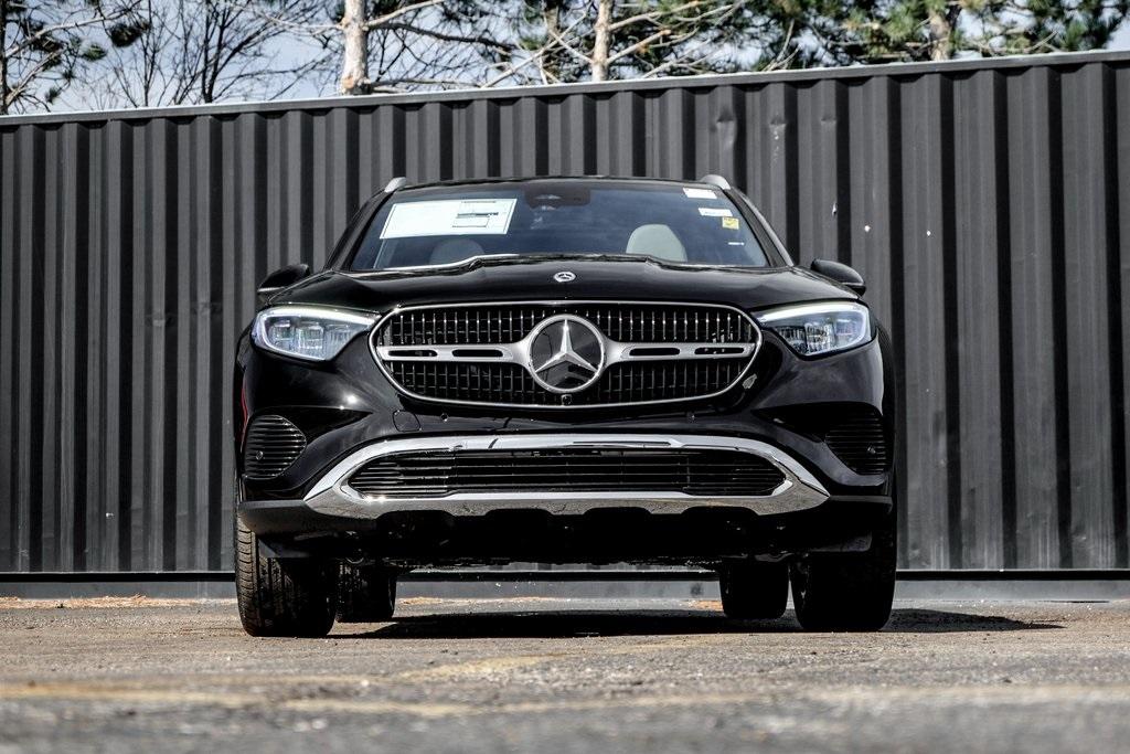 new 2024 Mercedes-Benz GLC 300 car, priced at $53,615