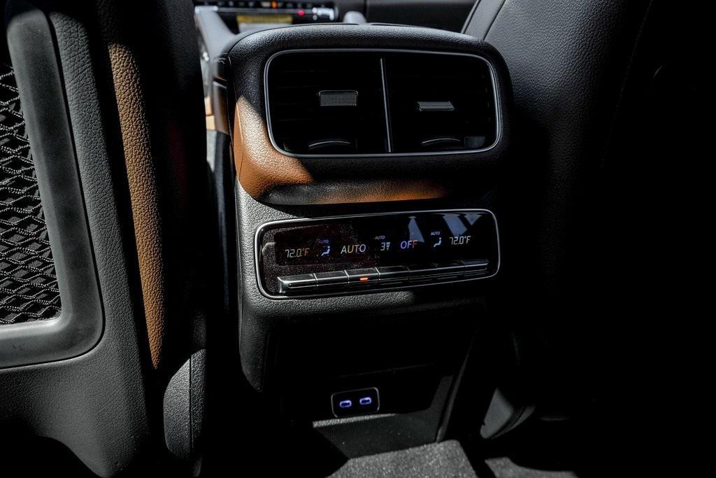 new 2026 Mercedes-Benz GLS 450 car, priced at $93,255