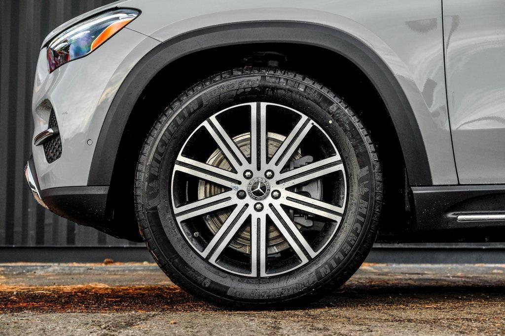 new 2026 Mercedes-Benz GLE 350 car, priced at $75,565