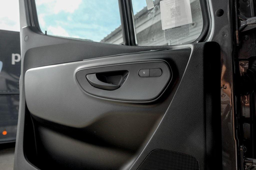 new 2025 Mercedes-Benz Sprinter 2500 car, priced at $68,346