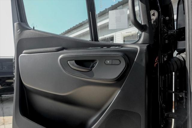 new 2025 Mercedes-Benz Sprinter 2500 car, priced at $79,587