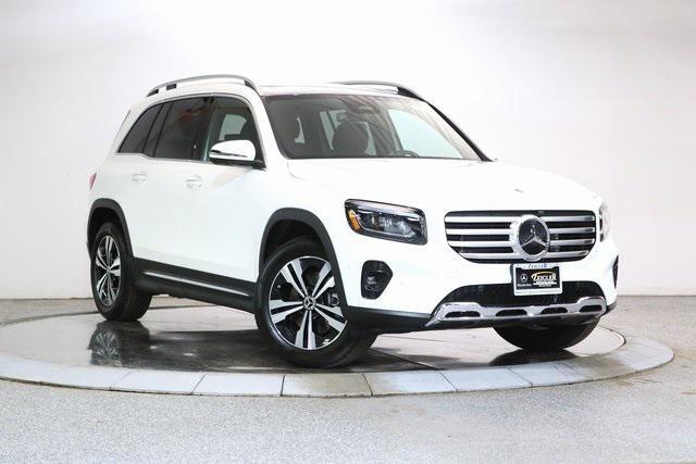 used 2025 Mercedes-Benz GLB 250 car, priced at $43,999