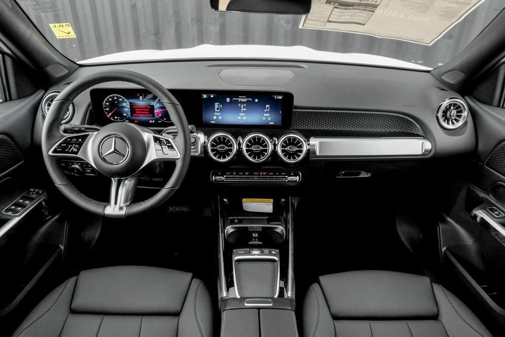new 2025 Mercedes-Benz GLB 250 car, priced at $52,430