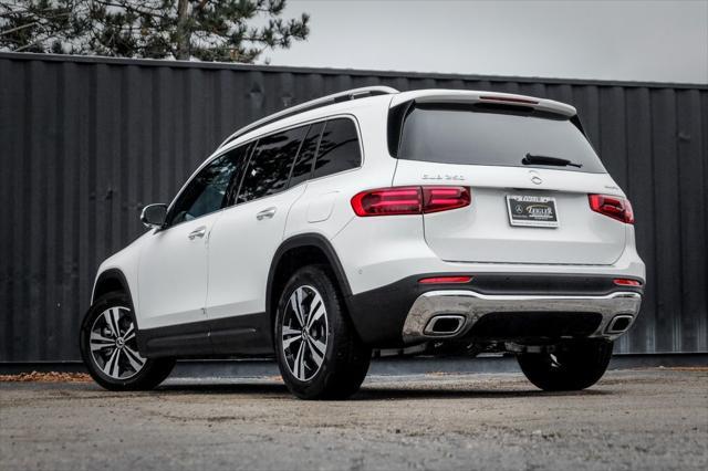 new 2025 Mercedes-Benz GLB 250 car, priced at $52,430
