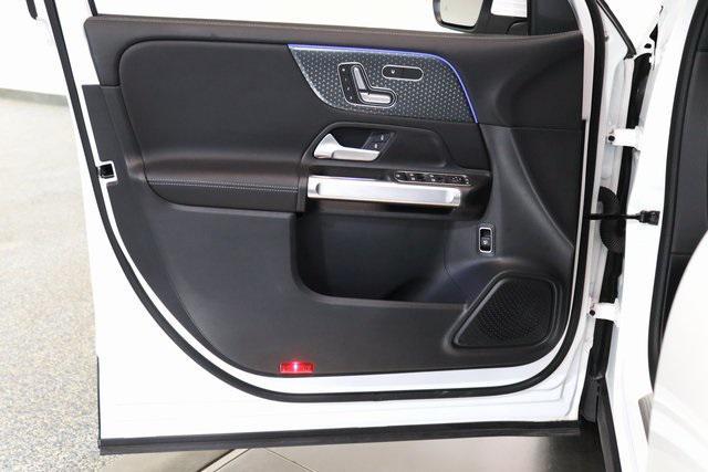 used 2025 Mercedes-Benz GLB 250 car, priced at $43,999