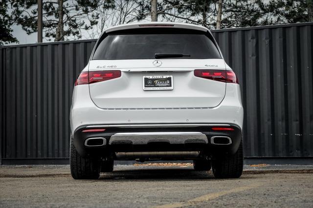 new 2025 Mercedes-Benz GLS 450 car, priced at $90,980