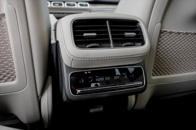 new 2025 Mercedes-Benz GLS 450 car, priced at $90,980