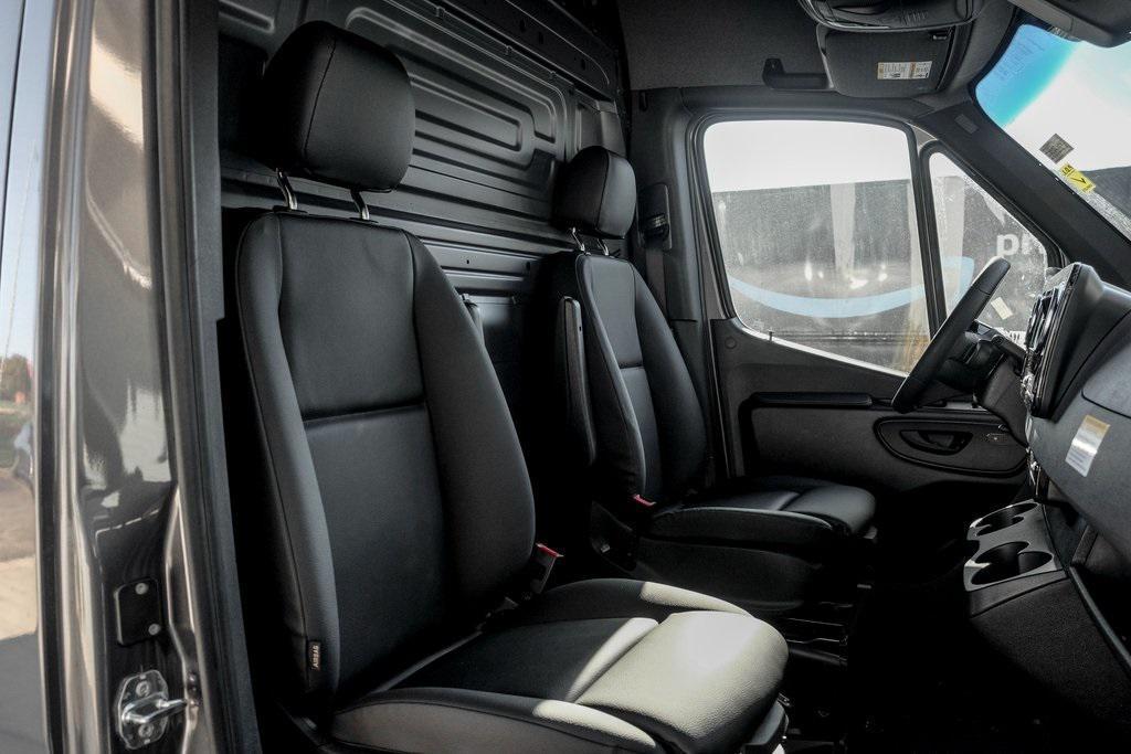new 2026 Mercedes-Benz Sprinter 2500 car, priced at $67,997