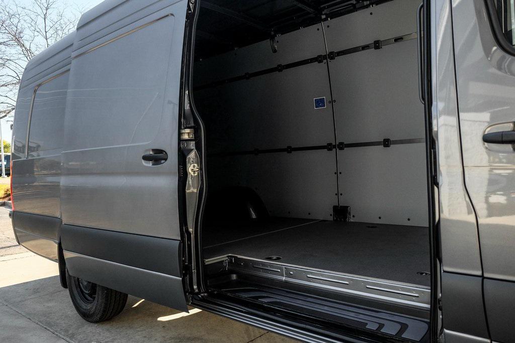 new 2026 Mercedes-Benz Sprinter 2500 car, priced at $67,997