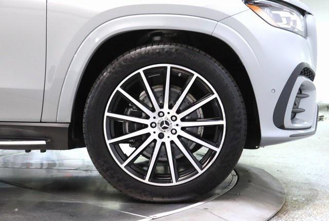 used 2024 Mercedes-Benz GLS 580 car, priced at $81,999