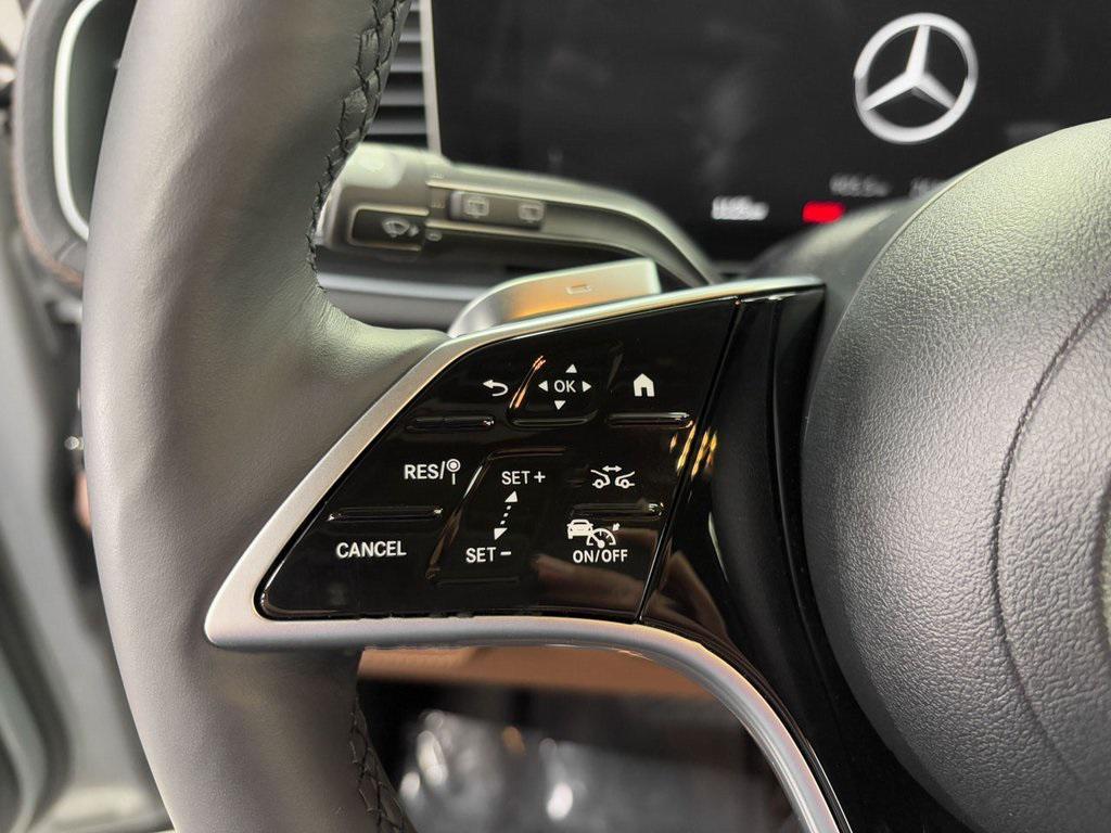 used 2024 Mercedes-Benz GLE 350 car, priced at $61,999